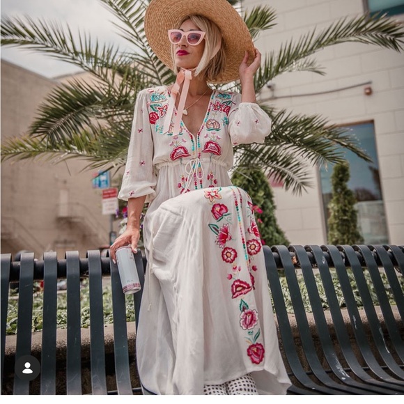 Dresses & Skirts - White Maxi Dress with Colorful Embroidery